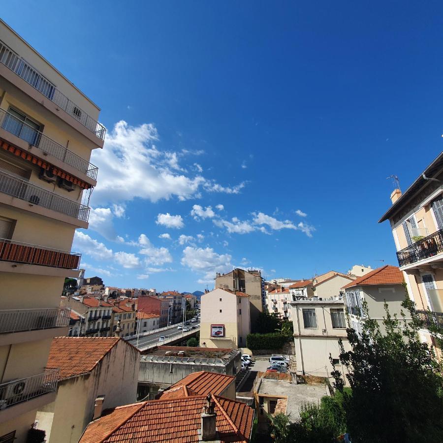 Studio 500M Palais Cannes 2 Personnes Екстер'єр фото