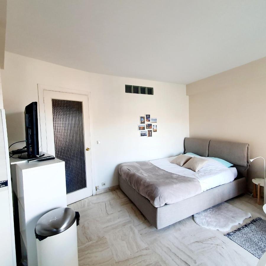 Studio 500M Palais Cannes 2 Personnes Екстер'єр фото